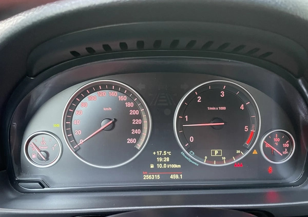 BMW Seria 5 cena 49200 przebieg: 256000, rok produkcji 2011 z Pruszków małe 29